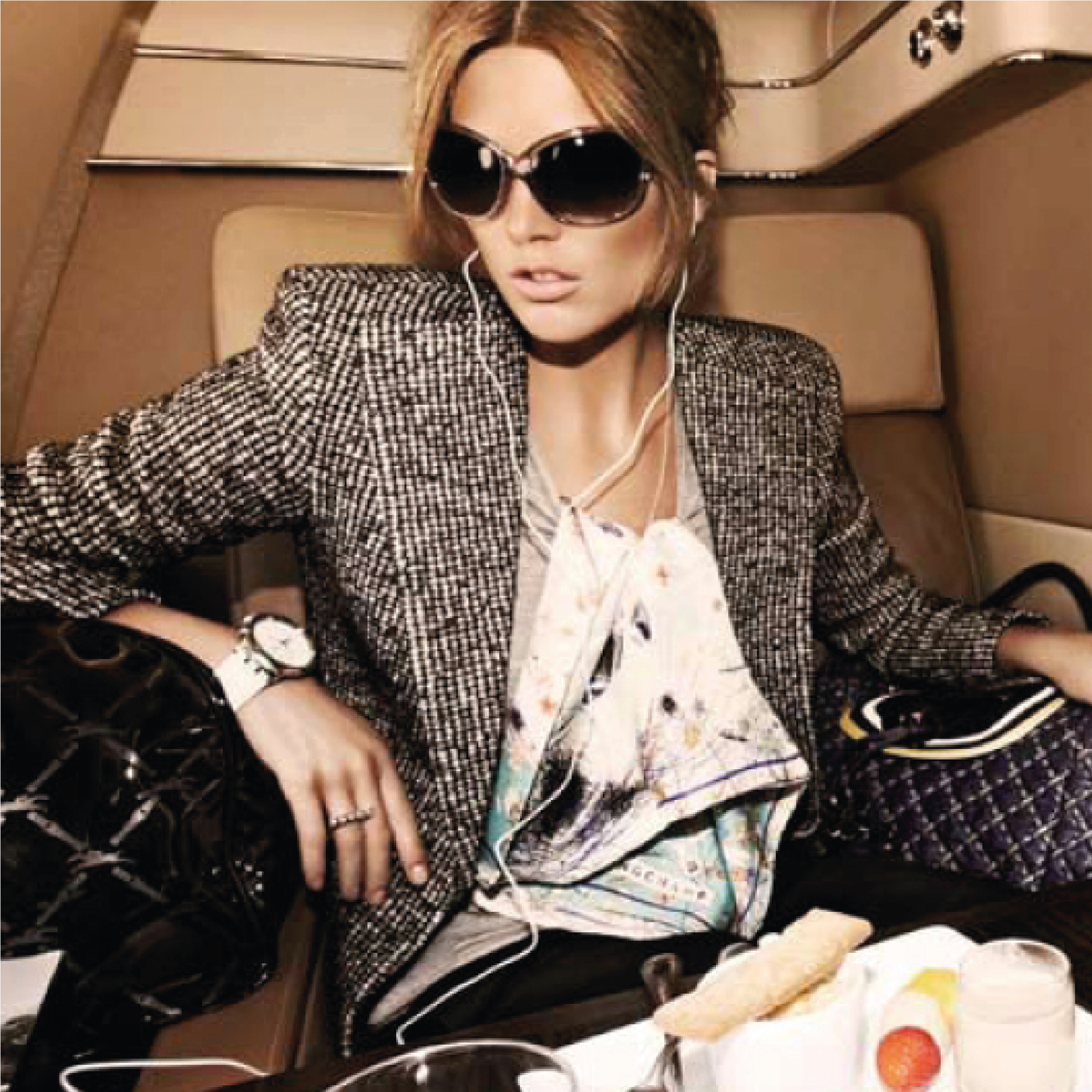 ETIHAD AIRWAYS.